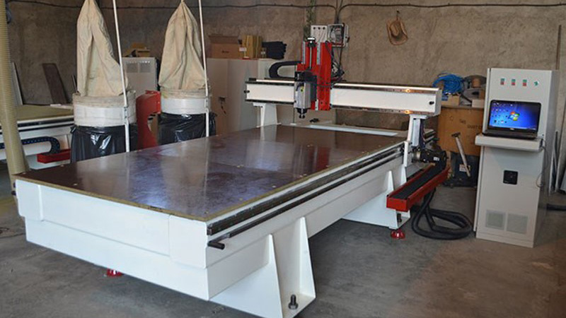 دستگاه سی ان سی چوب عمودی