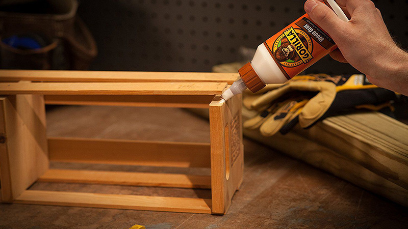 انواع چسب در صنعت چوب (چسب وکیوم، چسب گرانول، لمینت و...)